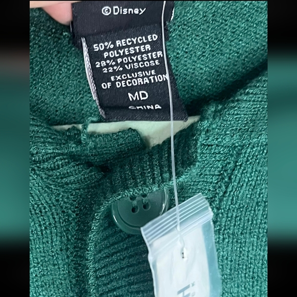 Disney Peter Pan Green Letterman Collared Sweater BoxLunch Exclusive Size Med - Picture 6 of 8